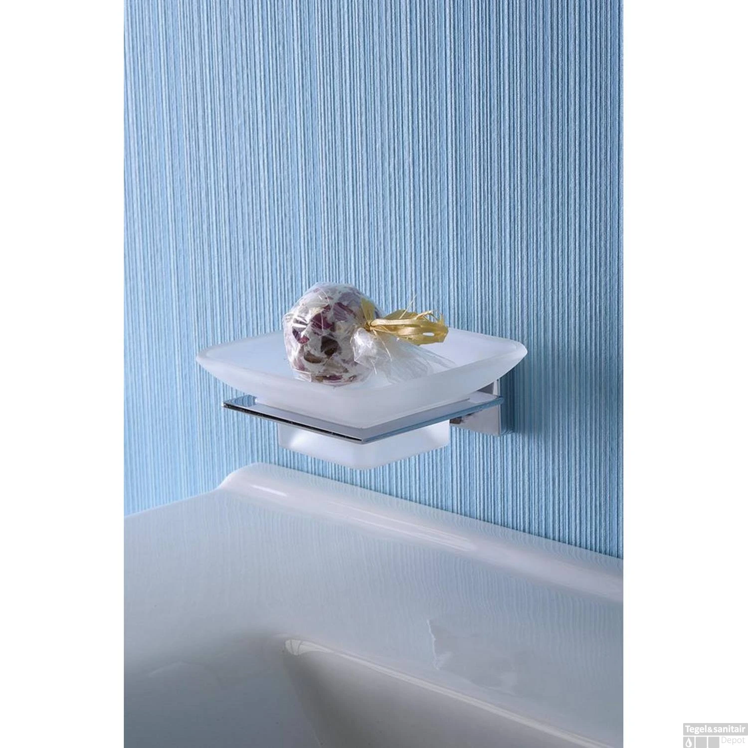 Zeephouder Sapho Apollo Hangend 10.2x11.2 Cm Melkglas / Chroom 4 Zeephouder Sapho Apollo Hangend 10.2x11.2 Cm Melkglas / Chroom - Afbeelding 2