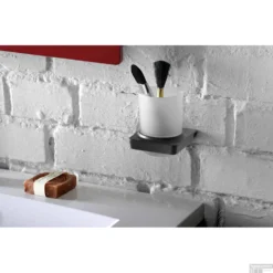 Bekerhouder Sapho Zen Black Hangend 8.2x10.5 Cm Zwart / Melkglas -Goedkope Stijl Baden Winkel 166442 bekerhouder sapho zen black hangend 8.2x10.5 cm zwart melkglas 1