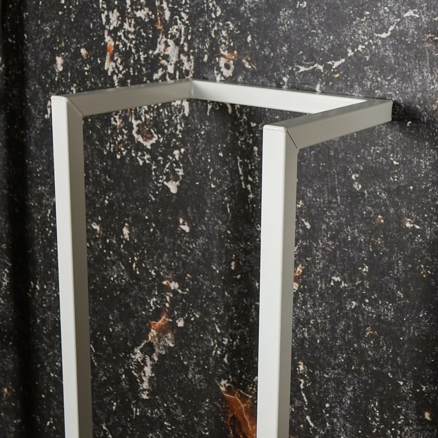 BWS Handdoekenrek Industrieel | 95x25x20cm | Mat Wit 8 BWS Handdoekenrek Industrieel | 95x25x20cm | Mat Wit - Afbeelding 6