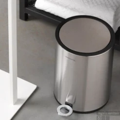 Pedaalemmer 3 Liter Vrijstaand Sealskin Industrial RVS Geborsteld 11 Pedaalemmer 3 Liter Vrijstaand Sealskin Industrial RVS Geborsteld -Goedkope Stijl Baden Winkel 362412404 sfeer 3