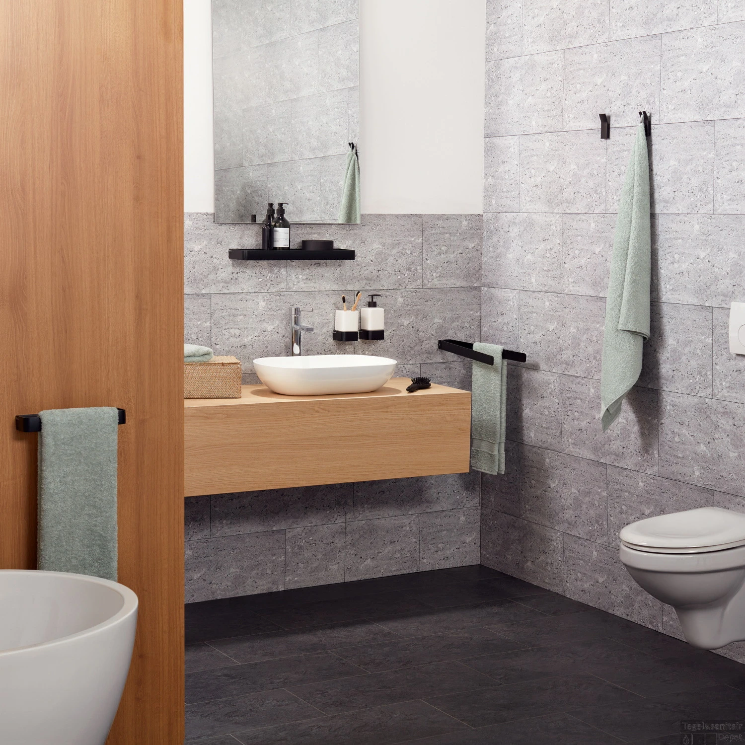 Zeepdispenser Haceka Aline Black 7,4x15,4 Cm Aluminium Mat Zwart 4 Zeepdispenser Haceka Aline Black 7,4x15,4 Cm Aluminium Mat Zwart - Afbeelding 2