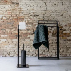 Toiletbutler Sealskin Tube Met Toiletrolhouder En Toiletborstel Met Houder Vrijstaand Zwart -Goedkope Stijl Baden Winkel 8720553004240 4