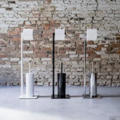 Toiletbutler Sealskin Tube Met Toiletrolhouder En Toiletborstel Met Houder Vrijstaand Zwart -Goedkope Stijl Baden Winkel 8720553004240 7 2