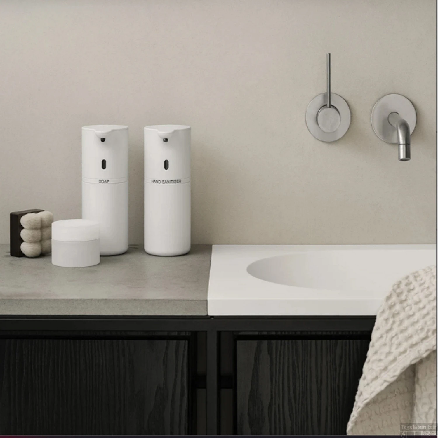 Automatische Zeepdispenser Blomus Fineo Met Muurbeugel Wit 4 Automatische Zeepdispenser Blomus Fineo Met Muurbeugel Wit - Afbeelding 2