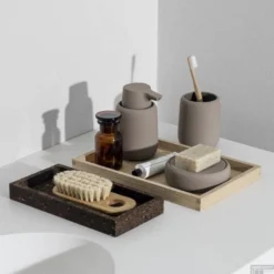 Tandenborstelbeker Blomus Sono Keramiek 300 Ml Donkergrijs 7 Tandenborstelbeker Blomus Sono Keramiek 300 Ml Donkergrijs -Goedkope Stijl Baden Winkel blomus sono sfeerafbeelding1 5