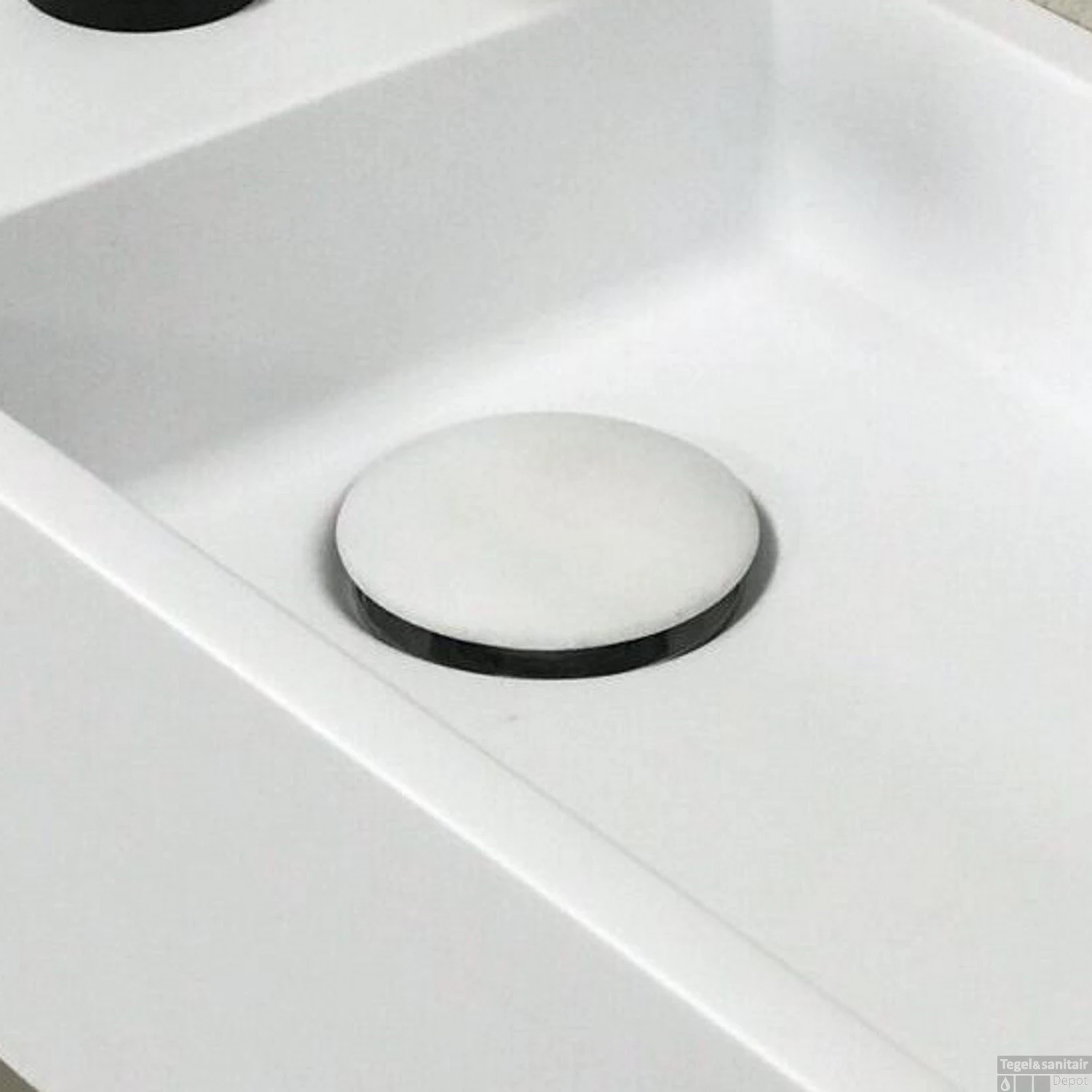 Clickwaste Boss & Wessing Solid Surface Mat Wit 3 Clickwaste Boss & Wessing Solid Surface Mat Wit