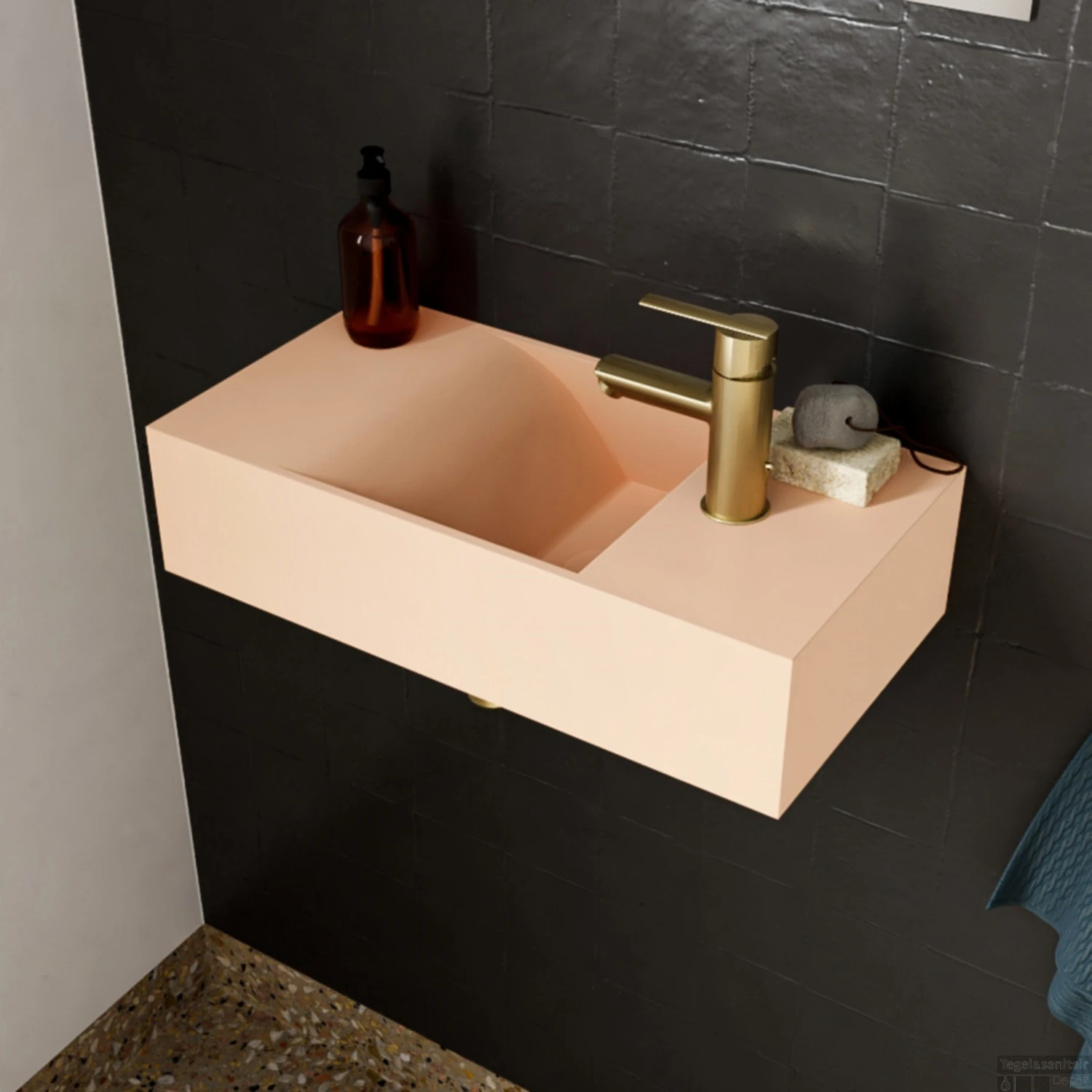 Fontein Salenzi Arro 50x26 Cm Mat Roze Rechts 3 Fontein Salenzi Arro 50x26 Cm Mat Roze Rechts