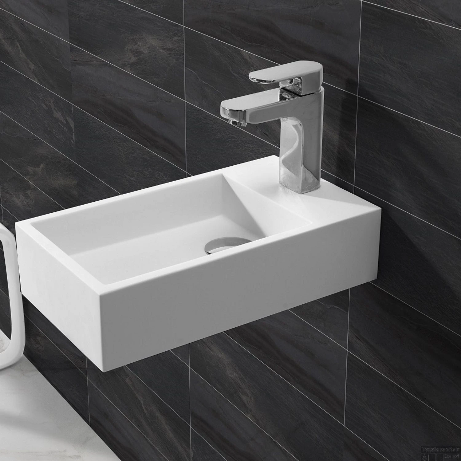 Fonteinpack Solid Surface Rechts Mat Wit 40x22x10 Cm (Keuze Uit 4 Zwarte Kranen) 4 Fonteinpack Solid Surface Rechts Mat Wit 40x22x10 Cm (Keuze Uit 4 Zwarte Kranen) - Afbeelding 2