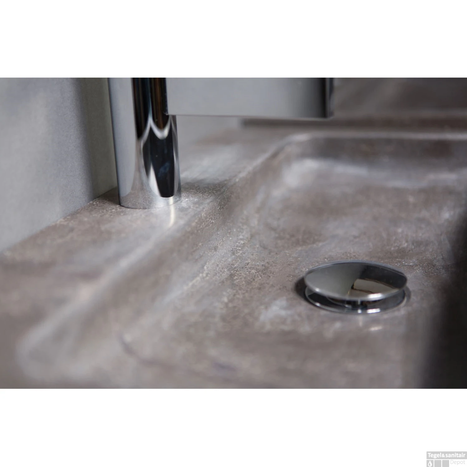 Forzalaqua Gotenburg Hardsteen Gezoet 50x30x8 Cm Zonder Kraangat 5 Forzalaqua Gotenburg Hardsteen Gezoet 50x30x8 Cm Zonder Kraangat - Afbeelding 3