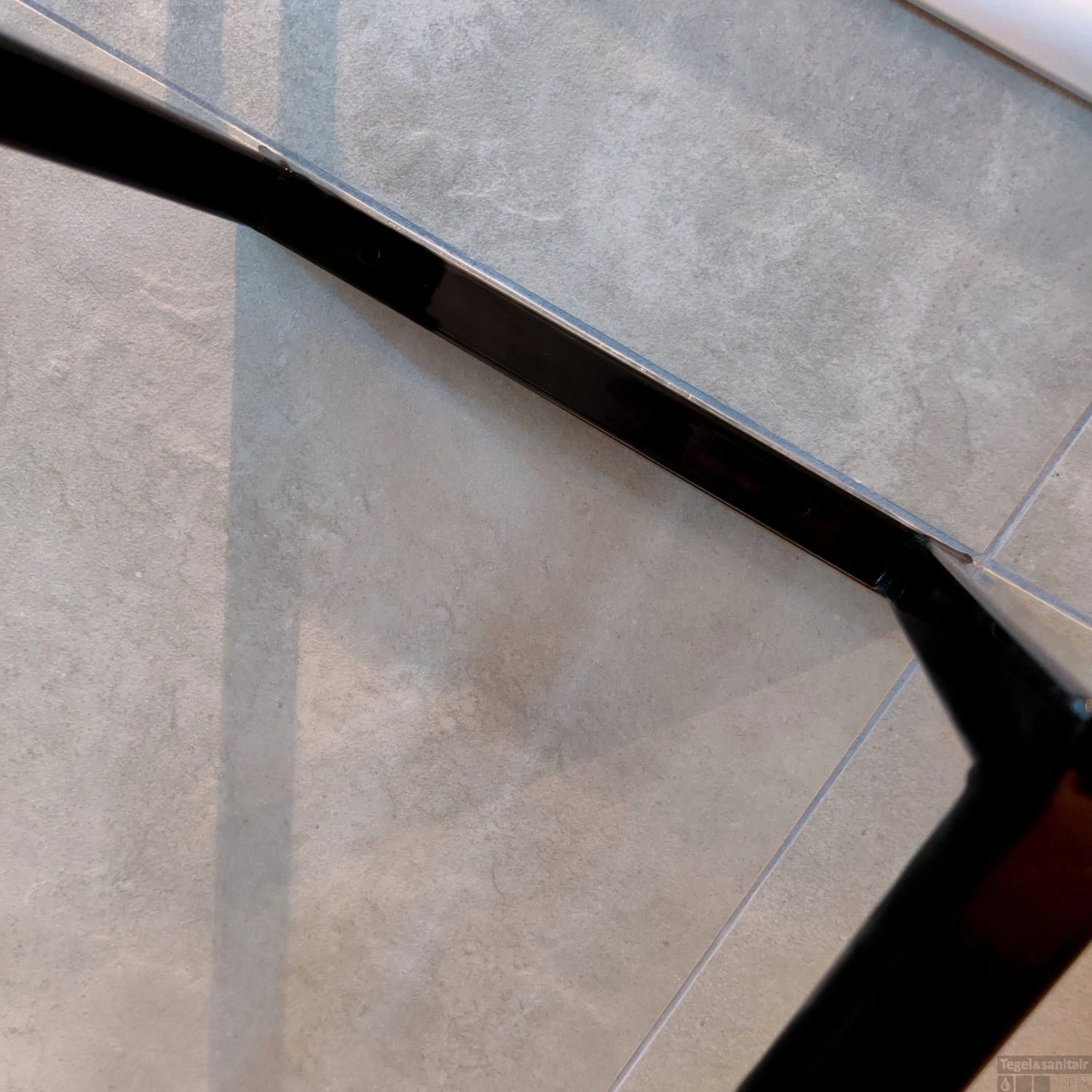 BWS Handdoekenrek Industrieel | 95x25x20cm | Zwart 15 BWS Handdoekenrek Industrieel | 95x25x20cm | Zwart - Afbeelding 13