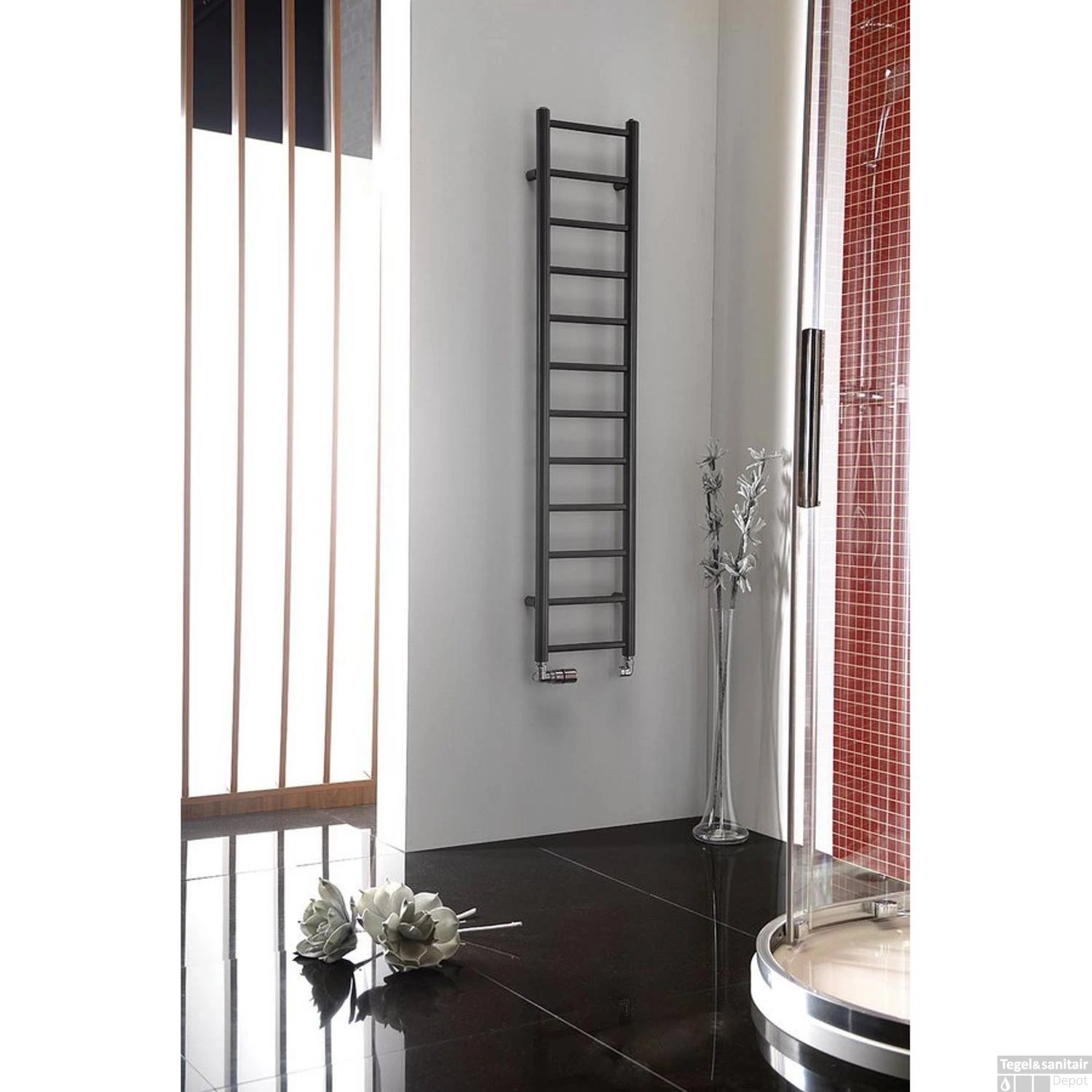 Handdoekradiator Sapho Dina Recht 30x138 Cm Antraciet 4 Handdoekradiator Sapho Dina Recht 30x138 Cm Antraciet - Afbeelding 2