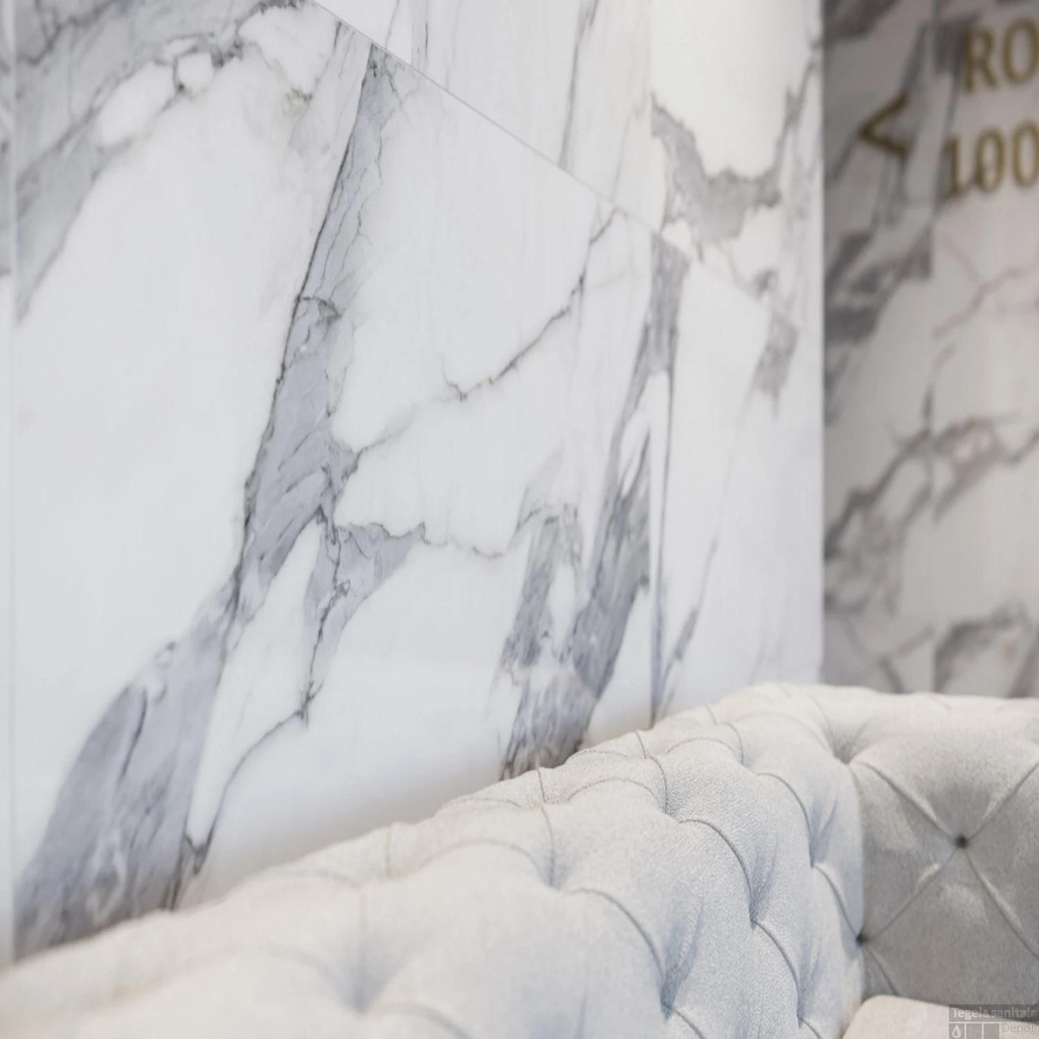 Vloertegel Cerrad Calacattta 120x120 Cm Gepolijst Marmerlook Wit (Doosinhoud 1.44m2) 4 Vloertegel Cerrad Calacattta 120x120 Cm Gepolijst Marmerlook Wit (Doosinhoud 1.44m2) - Afbeelding 2