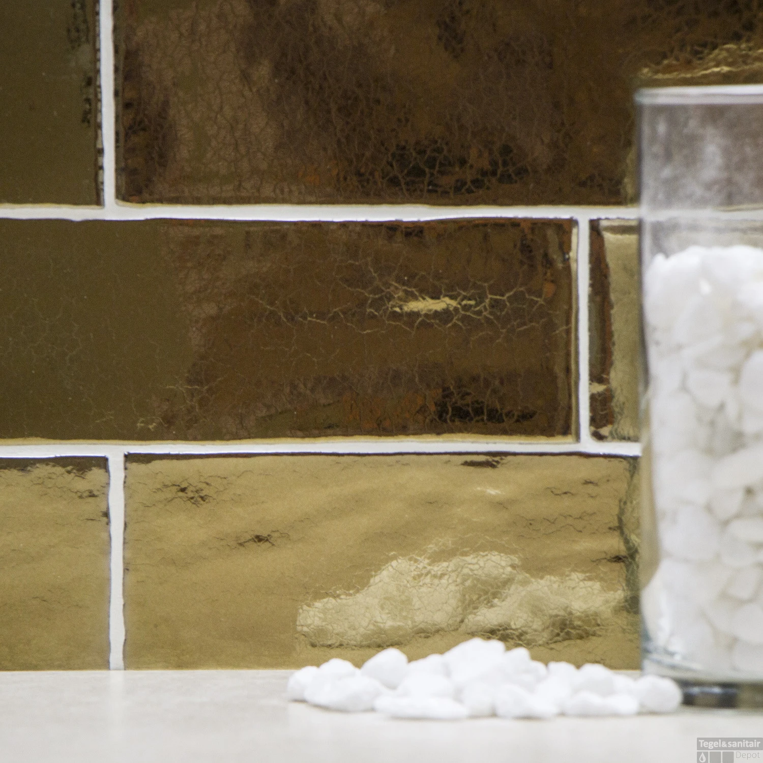 Wandtegel Rajoles Classic Golden Glossy 7,5x30 Cm (doosinhoud: 1,00 M2 Per Doos) 3 Wandtegel Rajoles Classic Golden Glossy 7,5x30 Cm (doosinhoud: 1,00 M2 Per Doos)