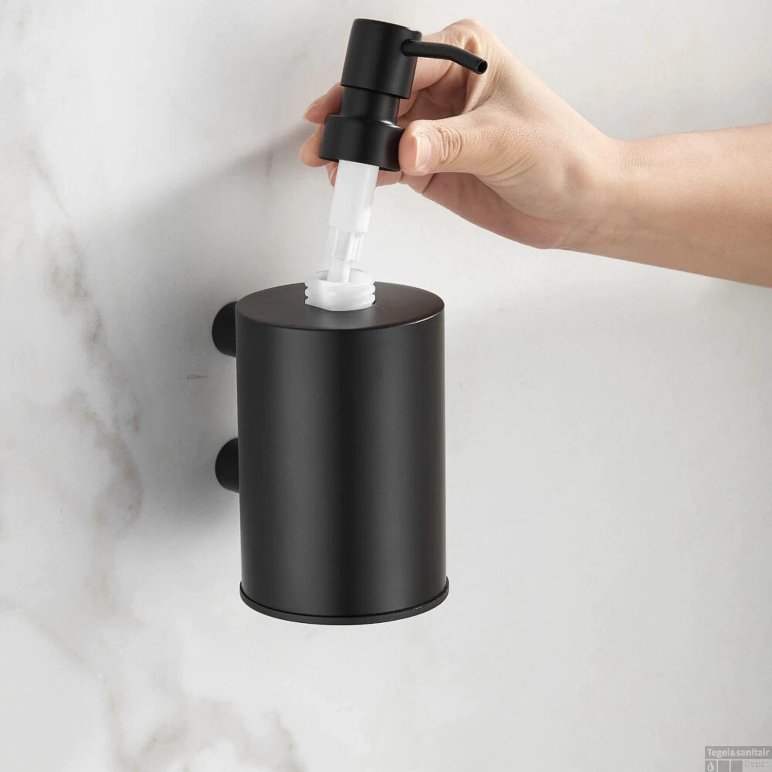 Zeepdispenser Boss & Wessing Academy Mat Zwart 4 Zeepdispenser Boss & Wessing Academy Mat Zwart - Afbeelding 2