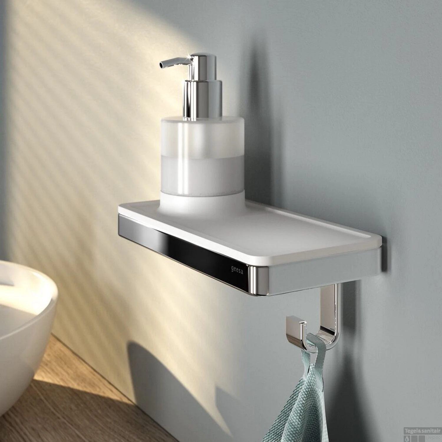 Planchet Met Zeepdispenser En Handdoekhaak Geesa Frame Wit Chroom 4 Planchet Met Zeepdispenser En Handdoekhaak Geesa Frame Wit Chroom - Afbeelding 2